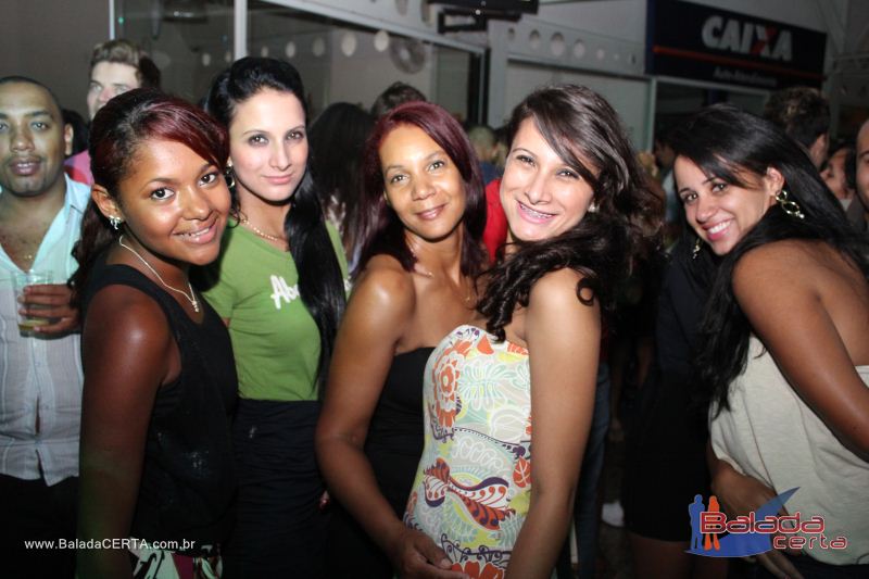 Balada: Fotos de Sexta na Plataforma do Choop na Cidade do Automovel - DF