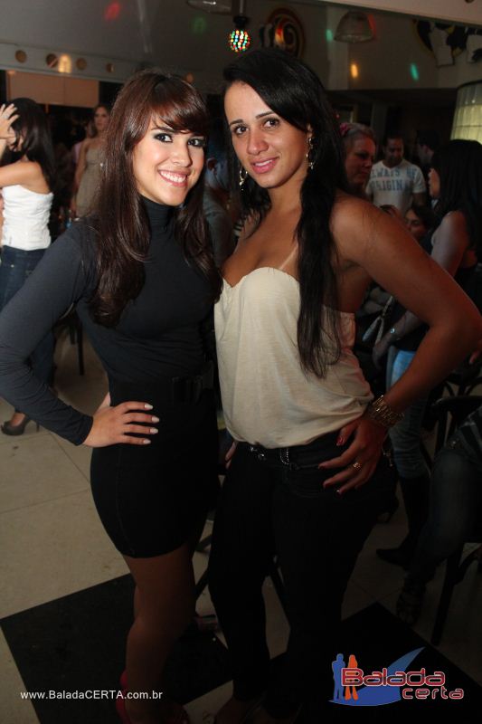 Balada: Fotos de Sexta na Plataforma do Choop na Cidade do Automovel - DF