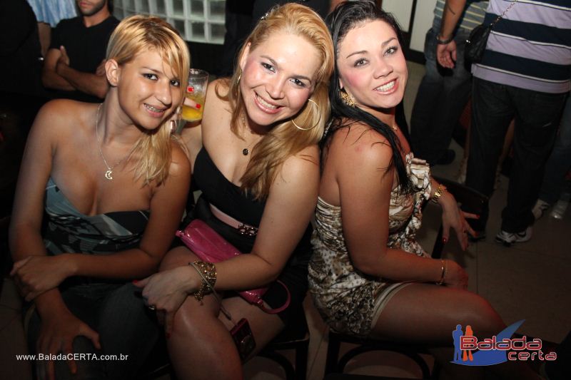 Balada: Fotos de Sexta na Plataforma do Choop na Cidade do Automovel - DF