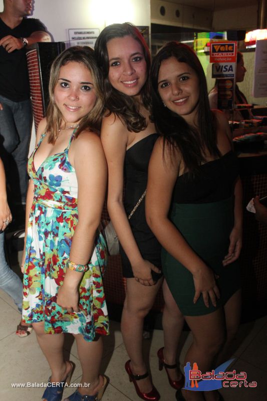 Balada: Fotos de Sexta na Plataforma do Choop na Cidade do Automovel - DF