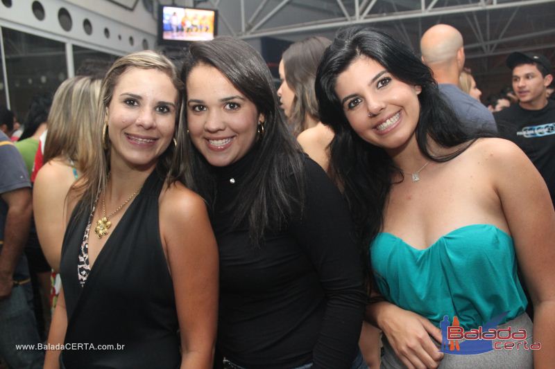 Balada: Fotos de Sexta na Plataforma do Choop na Cidade do Automovel - DF