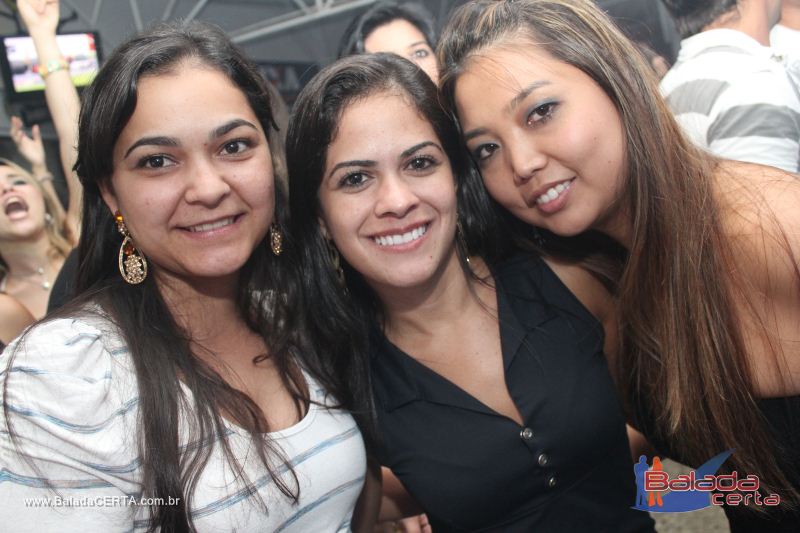 Balada: Fotos de Sexta na Plataforma do Choop na Cidade do Automovel - DF