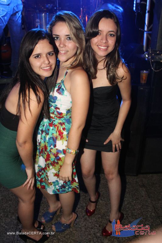 Balada: Fotos de Sexta na Plataforma do Choop na Cidade do Automovel - DF