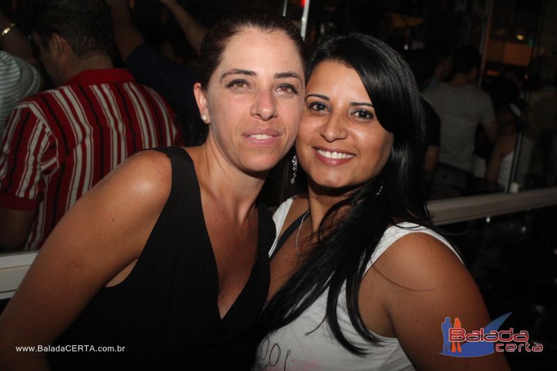 Balada: Fotos de Sexta na Plataforma do Choop na Cidade do Automovel - DF