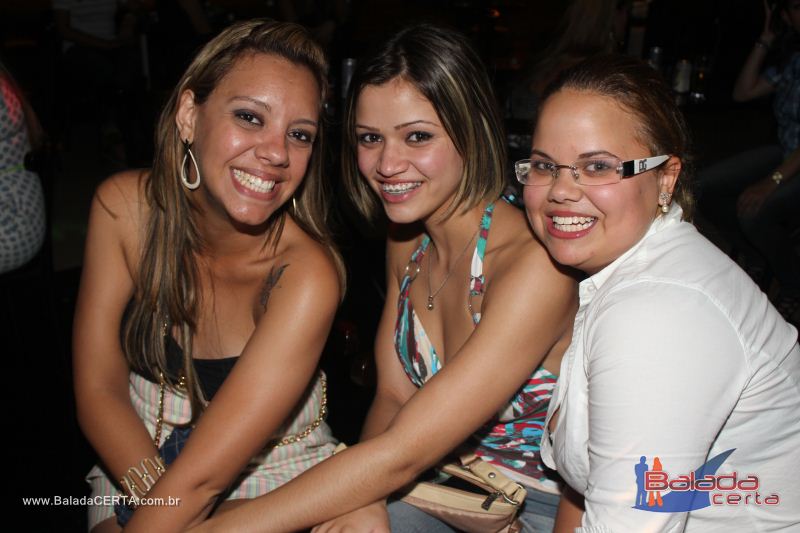 Balada: Fotos de Sexta na Plataforma do Choop na Cidade do Automovel - DF