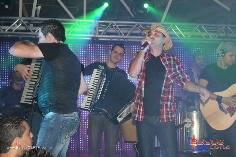 Balada: Fotos de Sexta na Plataforma do Choop na Cidade do Automovel - DF