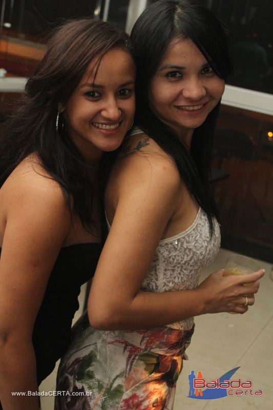 Balada: Fotos de Sexta na Plataforma do Choop na Cidade do Automovel - DF