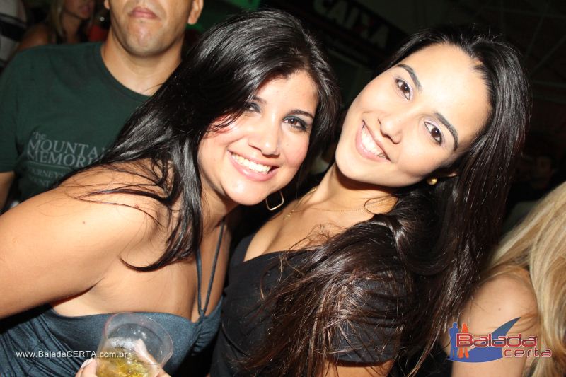 Balada: Fotos de Sexta na Plataforma do Choop na Cidade do Automovel - DF
