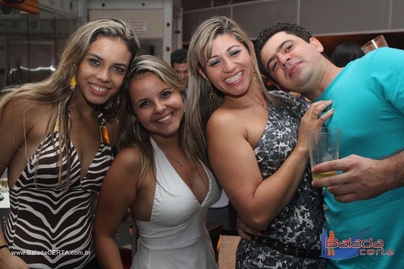 Balada: Fotos de Sexta na Plataforma do Choop na Cidade do Automovel - DF