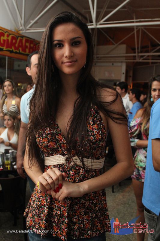 Balada: Fotos de Sexta na Plataforma do Choop na Cidade do Automovel - DF