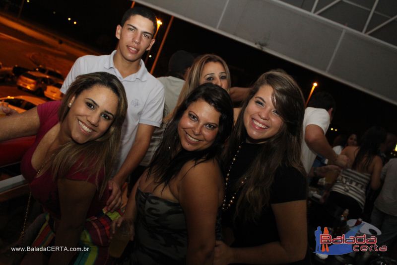 Balada: Fotos de Sexta na Plataforma do Choop na Cidade do Automovel - DF