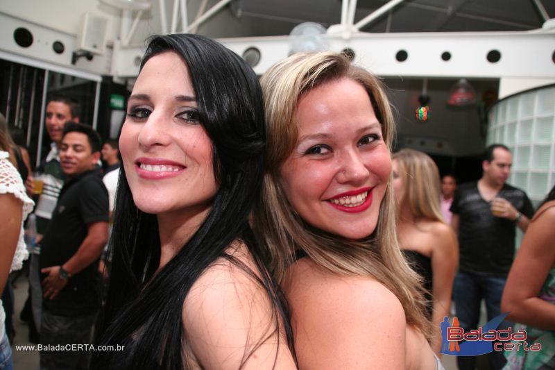 Balada: Fotos de Sexta na Plataforma do Choop na Cidade do Automovel - DF