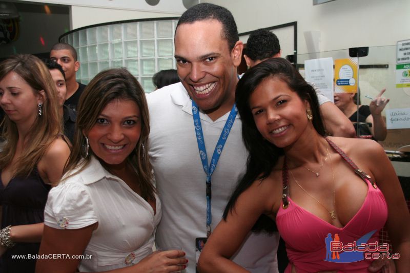 Balada: Fotos de Sexta na Plataforma do Choop na Cidade do Automovel - DF