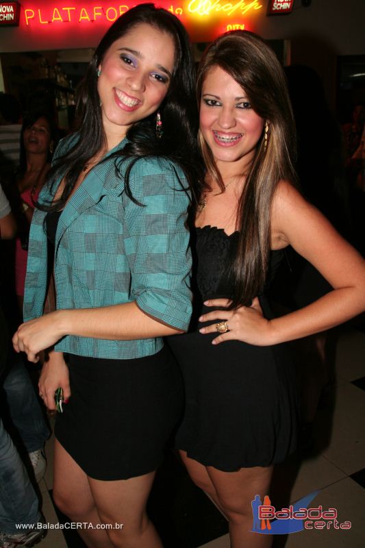 Balada: Fotos de Sexta na Plataforma do Choop na Cidade do Automovel - DF