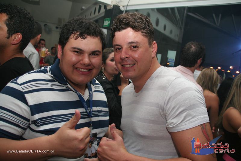 Balada: Fotos de Sexta na Plataforma do Choop na Cidade do Automovel - DF