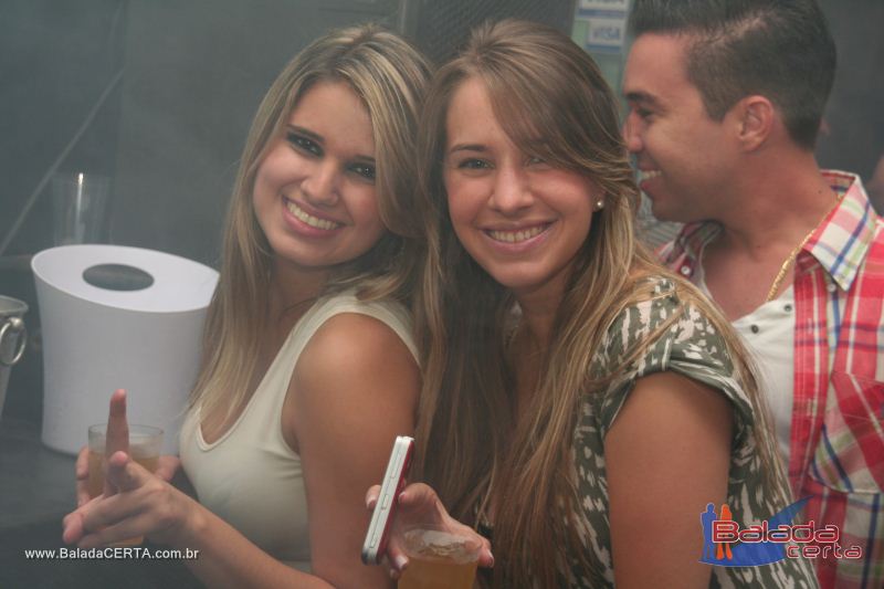 Balada: Fotos de Sexta na Plataforma do Choop na Cidade do Automovel - DF