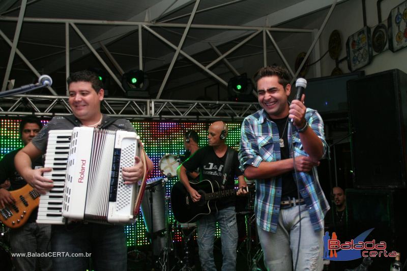 Balada: Fotos de Sexta na Plataforma do Choop na Cidade do Automovel - DF