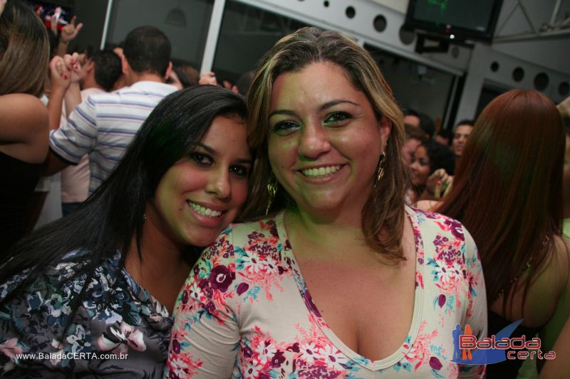 Balada: Fotos de Sexta na Plataforma do Choop na Cidade do Automovel - DF