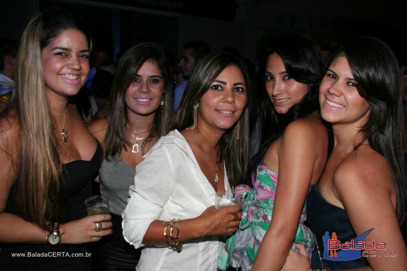 Balada: Fotos de Sexta na Plataforma do Choop na Cidade do Automovel - DF