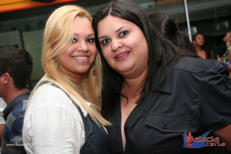 Balada: Fotos de Sexta na Plataforma do Choop na Cidade do Automovel - DF