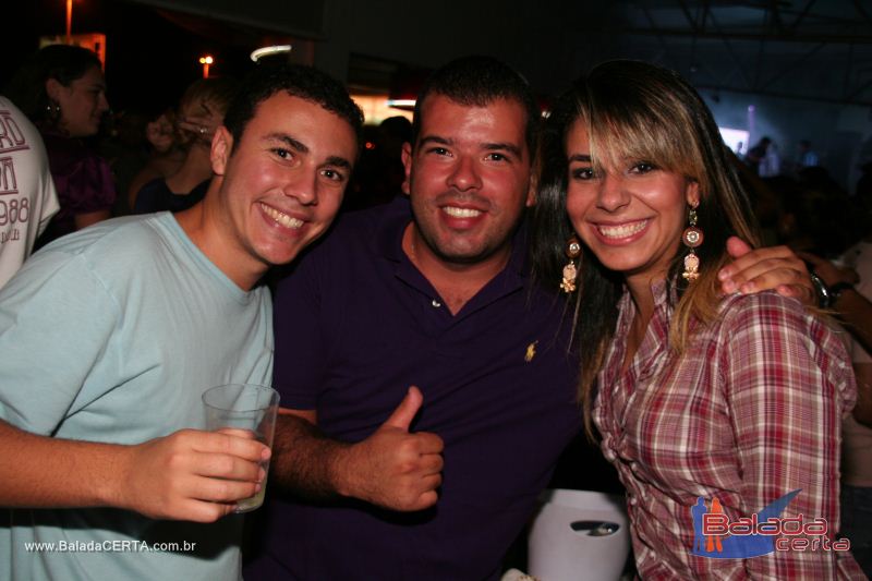 Balada: Fotos de Sexta na Plataforma do Choop na Cidade do Automovel - DF