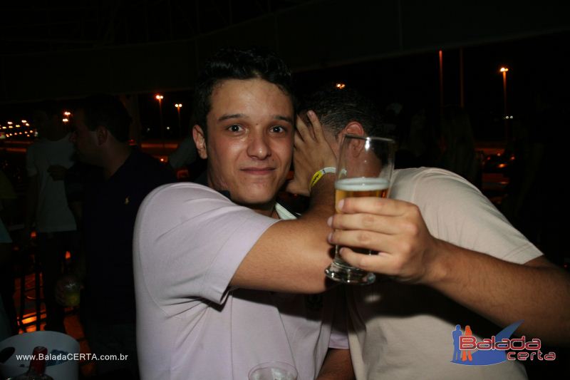 Balada: Fotos de Sexta na Plataforma do Choop na Cidade do Automovel - DF