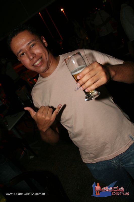 Balada: Fotos de Sexta na Plataforma do Choop na Cidade do Automovel - DF