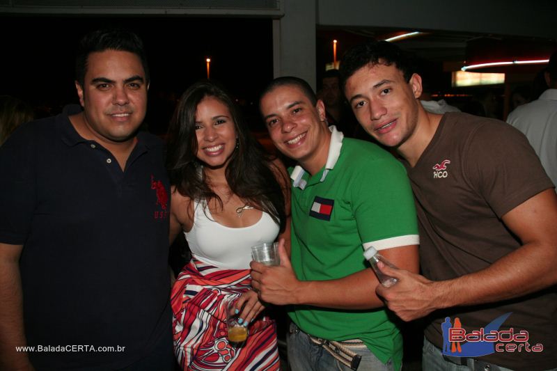 Balada: Fotos de Sexta na Plataforma do Choop na Cidade do Automovel - DF