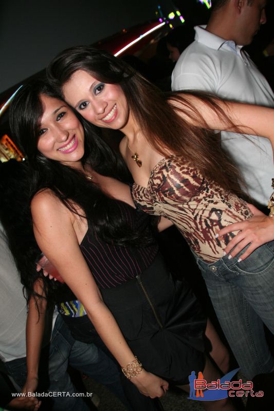 Balada: Fotos de Sexta na Plataforma do Choop na Cidade do Automovel - DF