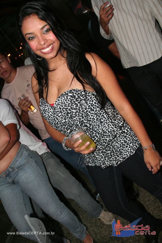 Balada: Fotos de Sexta na Plataforma do Choop na Cidade do Automovel - DF