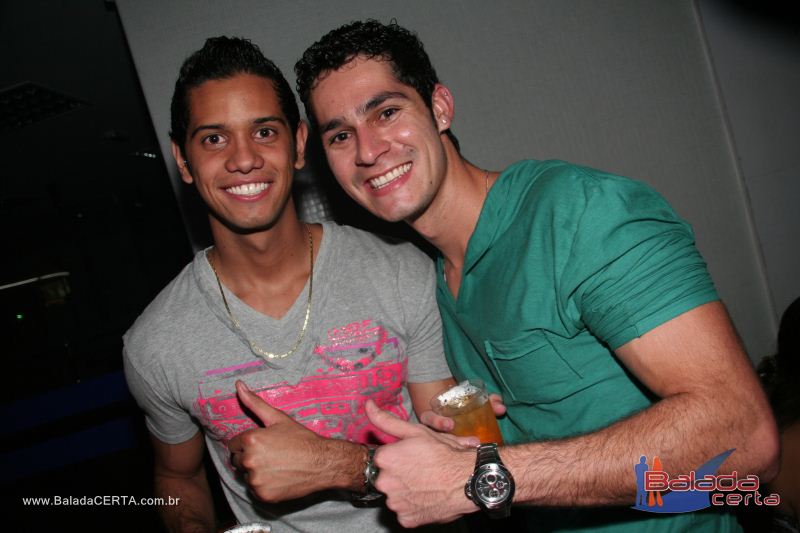 Balada: Fotos de Sexta na Plataforma do Choop na Cidade do Automovel - DF