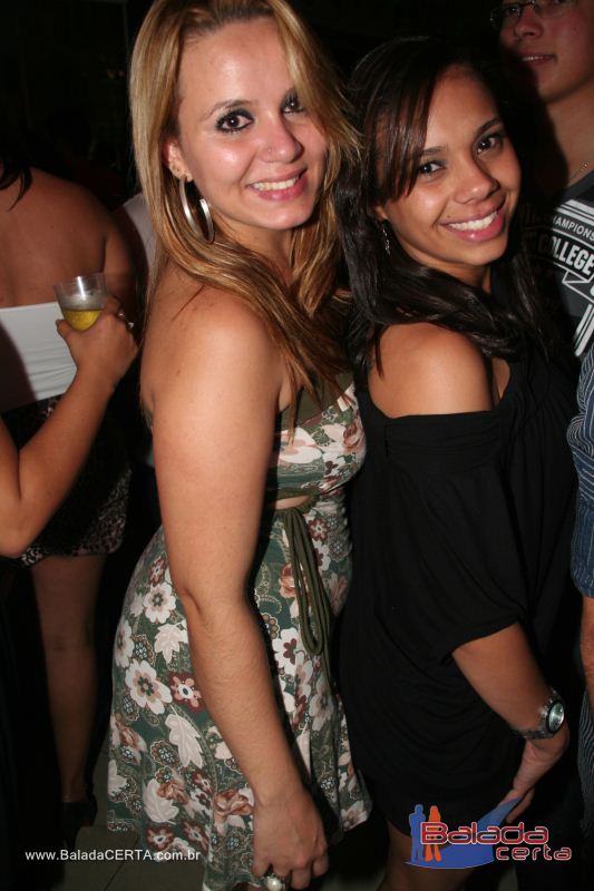 Balada: Fotos de Sexta na Plataforma do Choop na Cidade do Automovel - DF