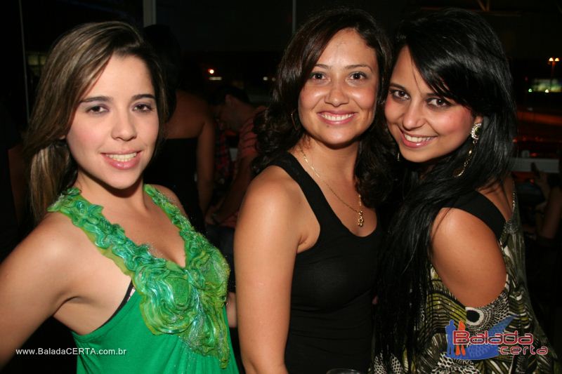 Balada: Fotos de Sexta na Plataforma do Choop na Cidade do Automovel - DF