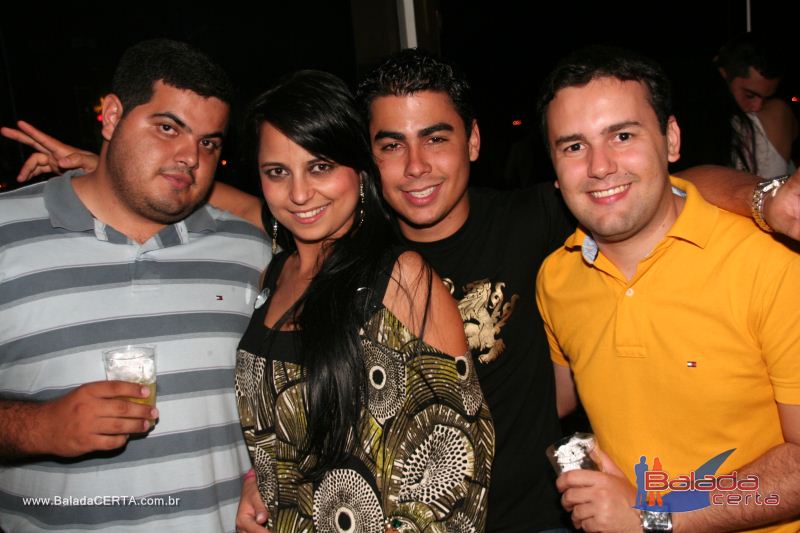 Balada: Fotos de Sexta na Plataforma do Choop na Cidade do Automovel - DF