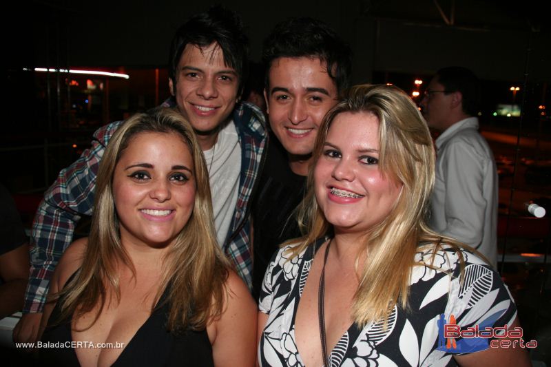 Balada: Fotos de Sexta na Plataforma do Choop na Cidade do Automovel - DF