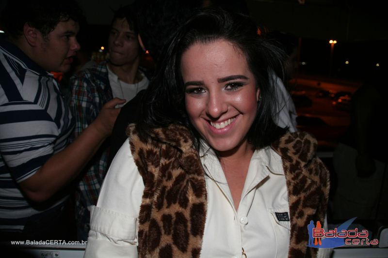 Balada: Fotos de Sexta na Plataforma do Choop na Cidade do Automovel - DF