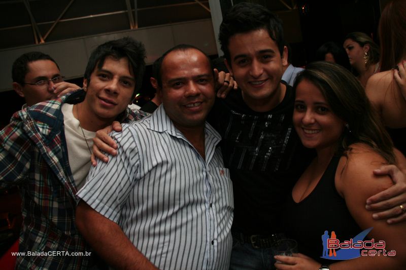 Balada: Fotos de Sexta na Plataforma do Choop na Cidade do Automovel - DF