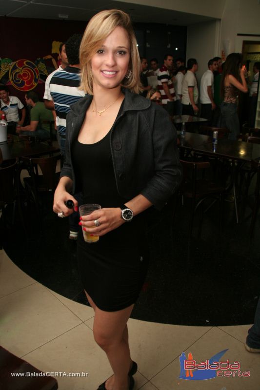 Balada: Fotos de Sexta na Plataforma do Choop na Cidade do Automovel - DF