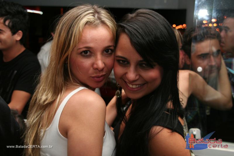 Balada: Fotos de Sexta na Plataforma do Choop na Cidade do Automovel - DF