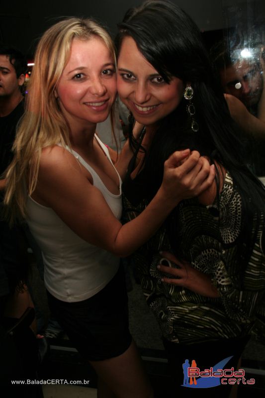 Balada: Fotos de Sexta na Plataforma do Choop na Cidade do Automovel - DF