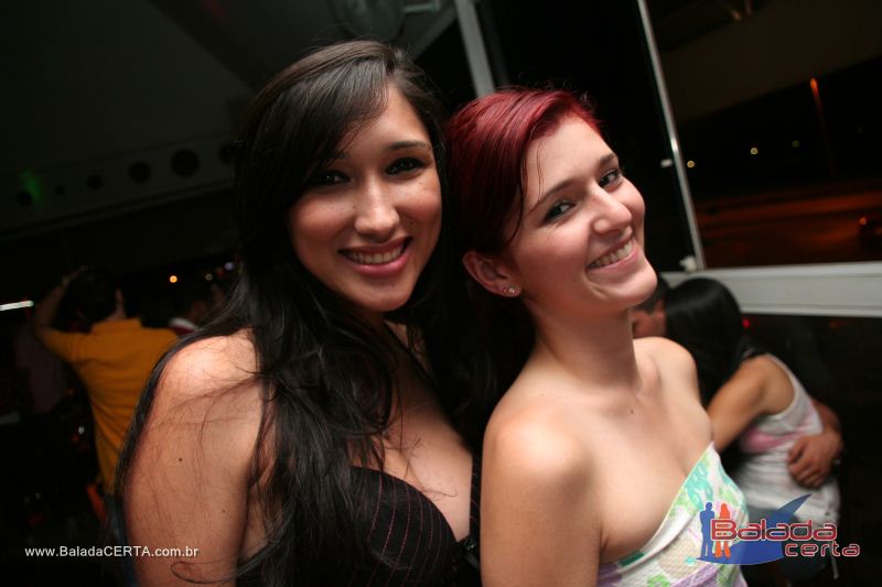 Balada: Fotos de Sexta na Plataforma do Choop na Cidade do Automovel - DF