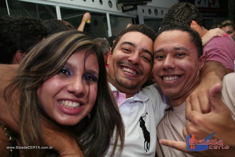 Balada: Fotos de Sexta na Plataforma do Choop na Cidade do Automovel - DF