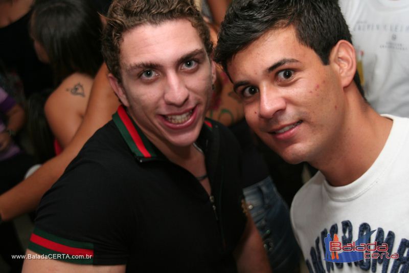 Balada: Fotos de Sexta na Plataforma do Choop na Cidade do Automovel - DF