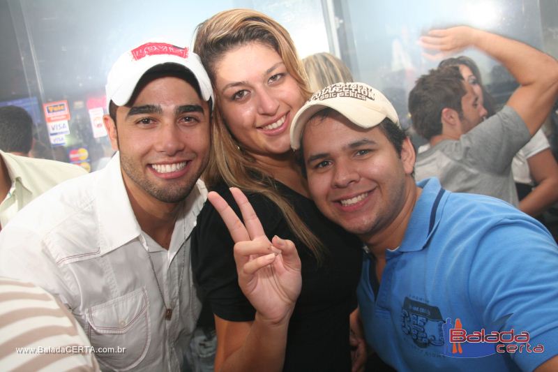 Balada: Fotos de Sexta na Plataforma do Choop na Cidade do Automovel - DF