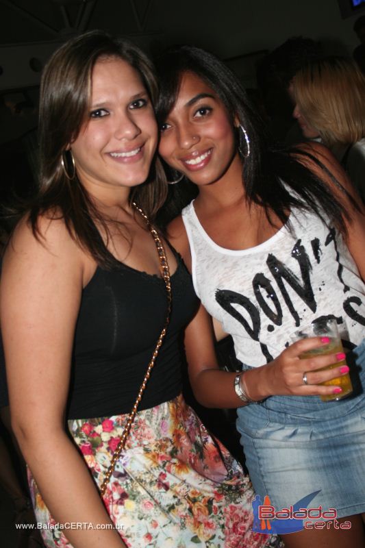 Balada: Fotos de Sexta na Plataforma do Choop na Cidade do Automovel - DF