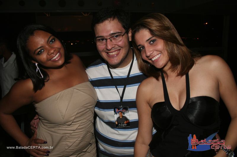 Balada: Fotos de Sexta na Plataforma do Choop na Cidade do Automovel - DF