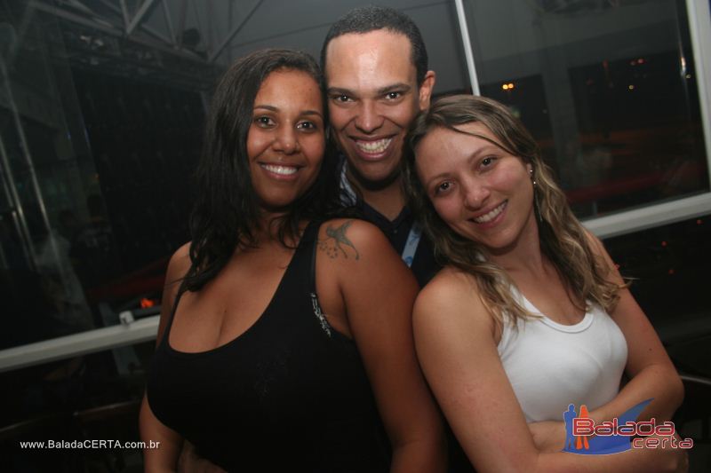 Balada: Fotos de Sexta na Plataforma do Choop na Cidade do Automovel - DF