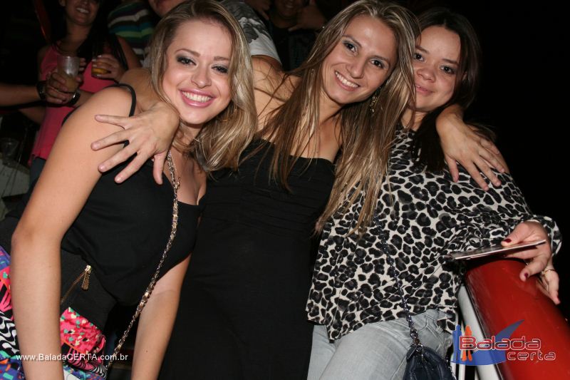 Balada: Fotos de Sexta na Plataforma do Choop na Cidade do Automovel - DF
