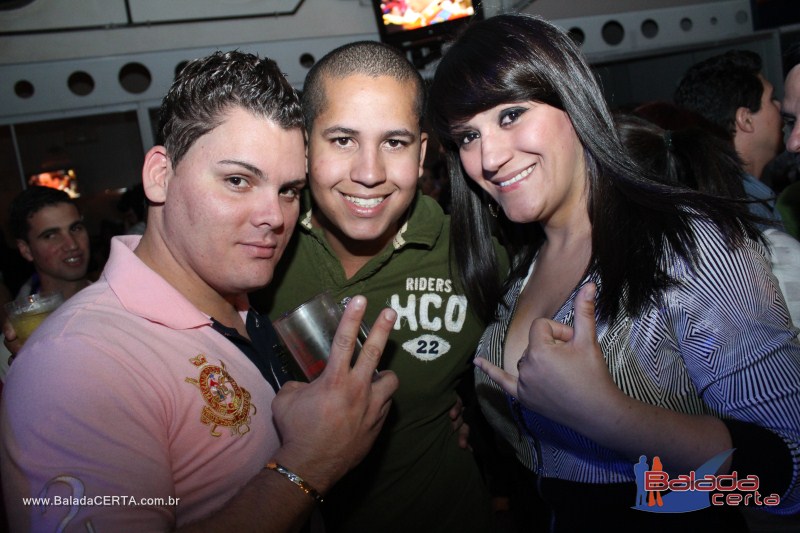 Balada: Fotos de Sexta na Plataforma do Choop na Cidade do Automovel - DF