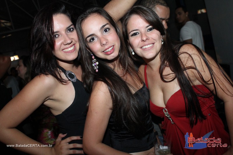 Balada: Fotos de Sexta na Plataforma do Choop na Cidade do Automovel - DF